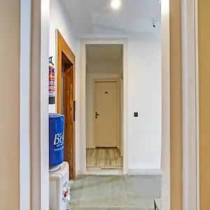 https://collection-o-amar.hotelsdelhi.org
